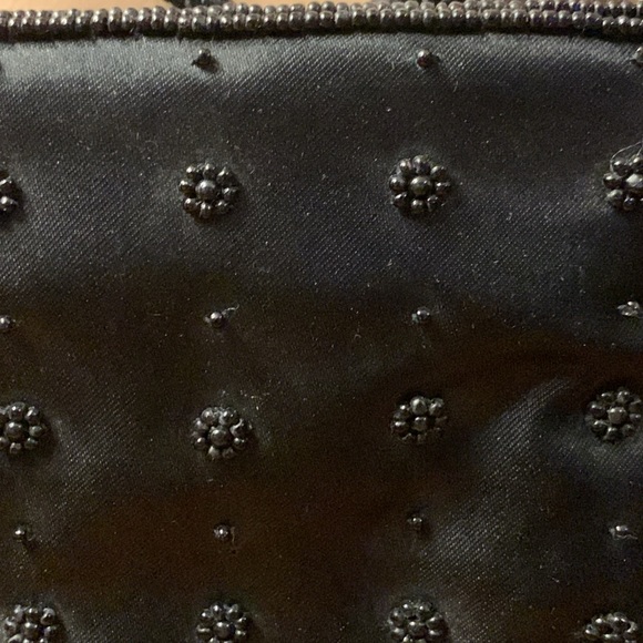 90’s BLACK SATIN MINI BAG PURSE EVENING BAG WITH BEADED DETAIL, and BEAD… - Picture 2 of 11